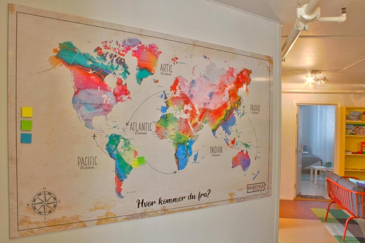 Fabryka Hostel *
